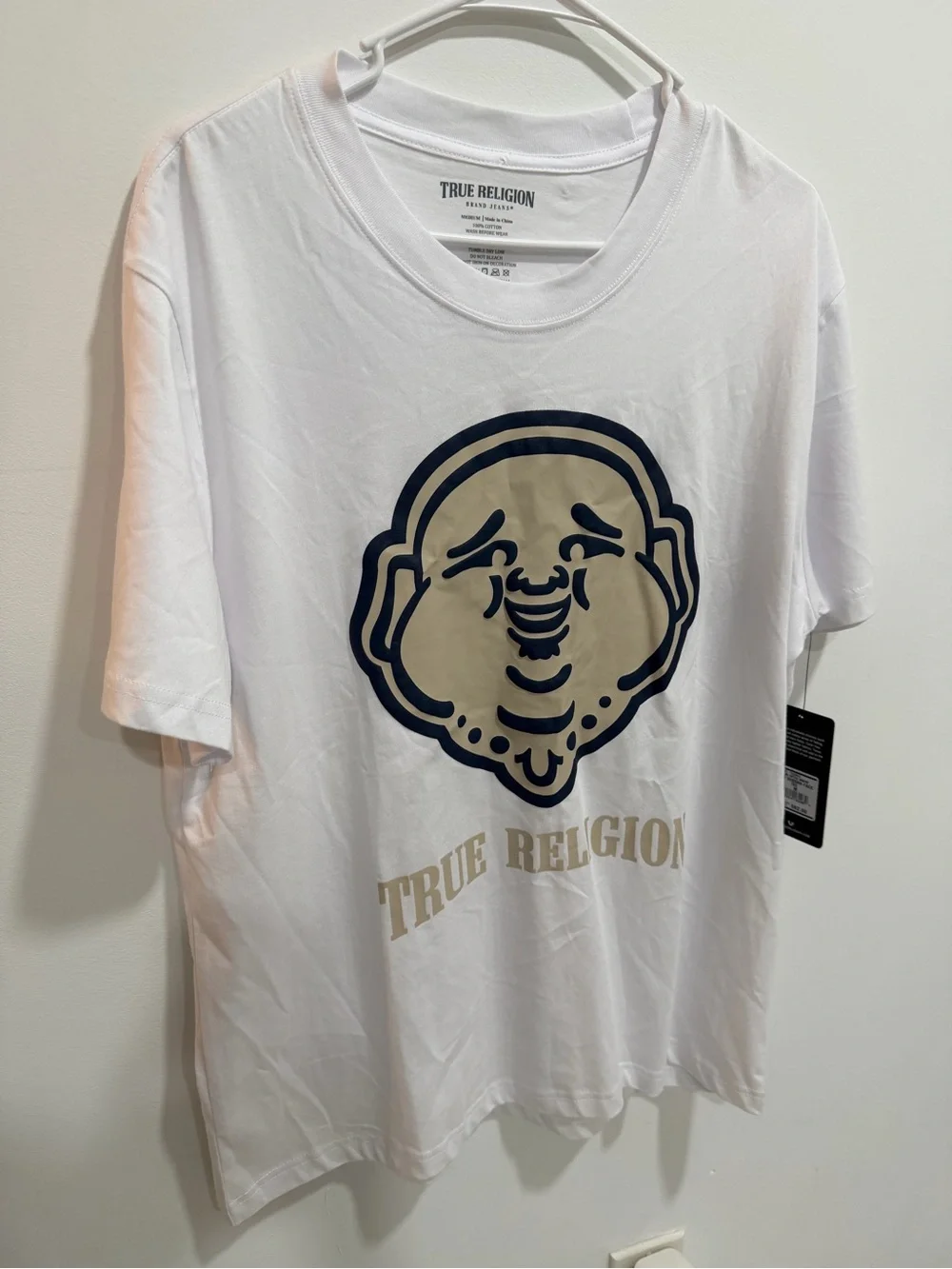 True Religion White Short-Sleeve Tee with Beige and Navy Graphic